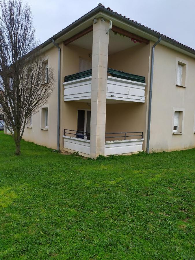 Appartement Carcassonne T3 résidentiel rez de jardin piscine, wifi, tennis, fitness Extérieur photo