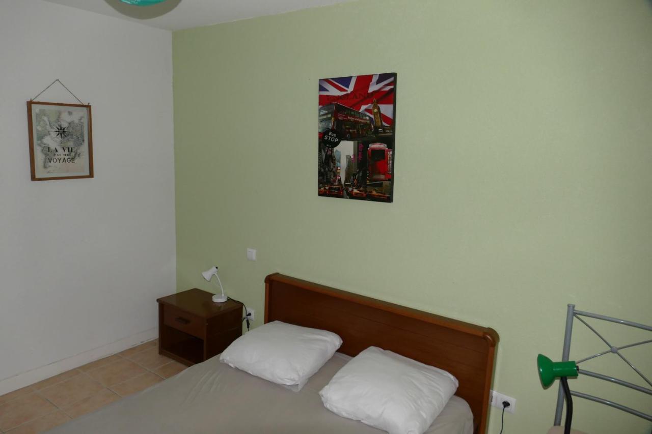 Appartement Carcassonne T3 résidentiel rez de jardin piscine, wifi, tennis, fitness Extérieur photo
